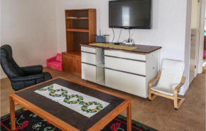 Beautiful Apartment In Målilla With Wifi, Målilla